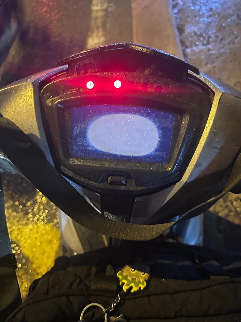 Lỗi cháy phim phân cực màn hình đồng hồ Exciter 150 2019